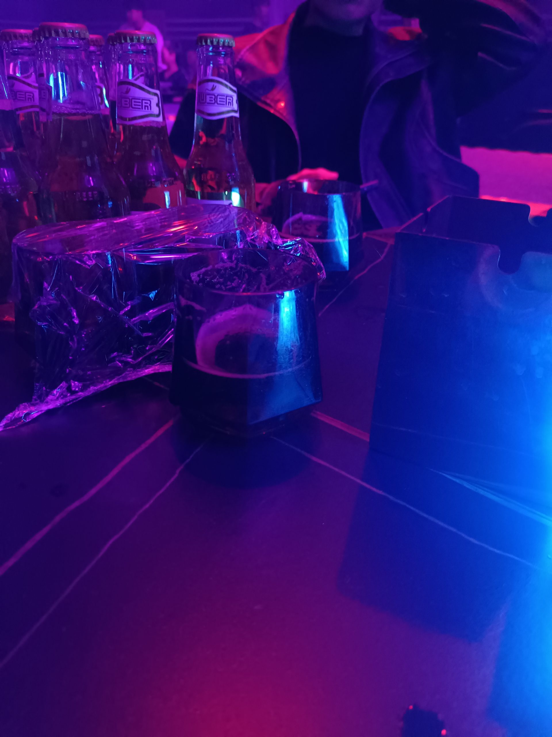 又来音乐酒吧玩了-柚子博客