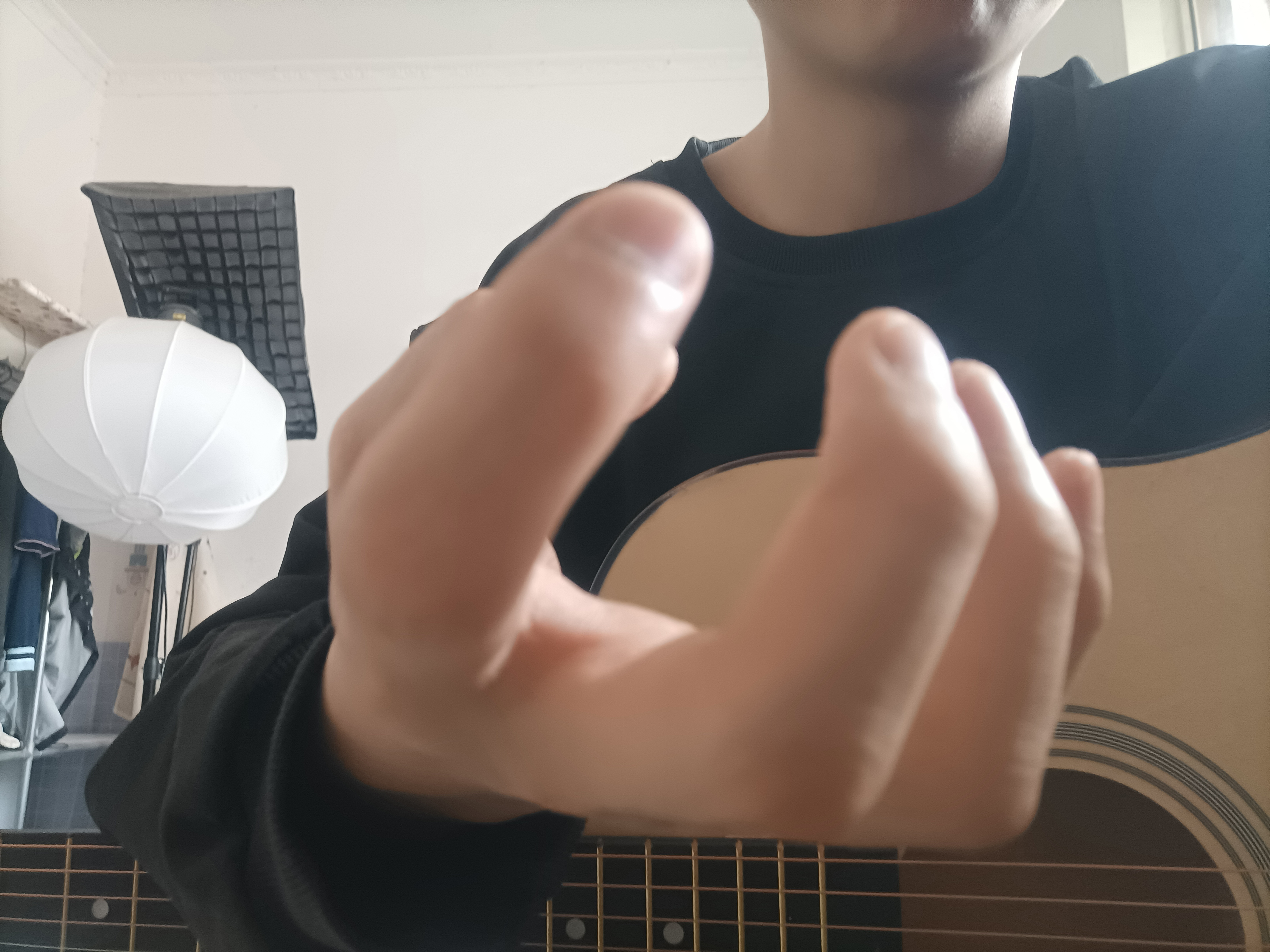 我的手好疼-柚子博客